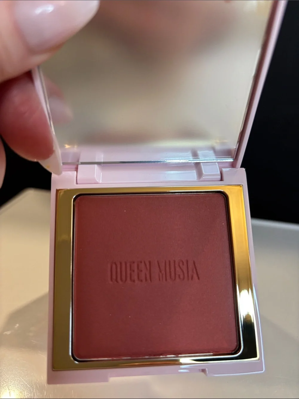 🌴Queen Musia Hybrid Blush-“Pale Fire”🌴